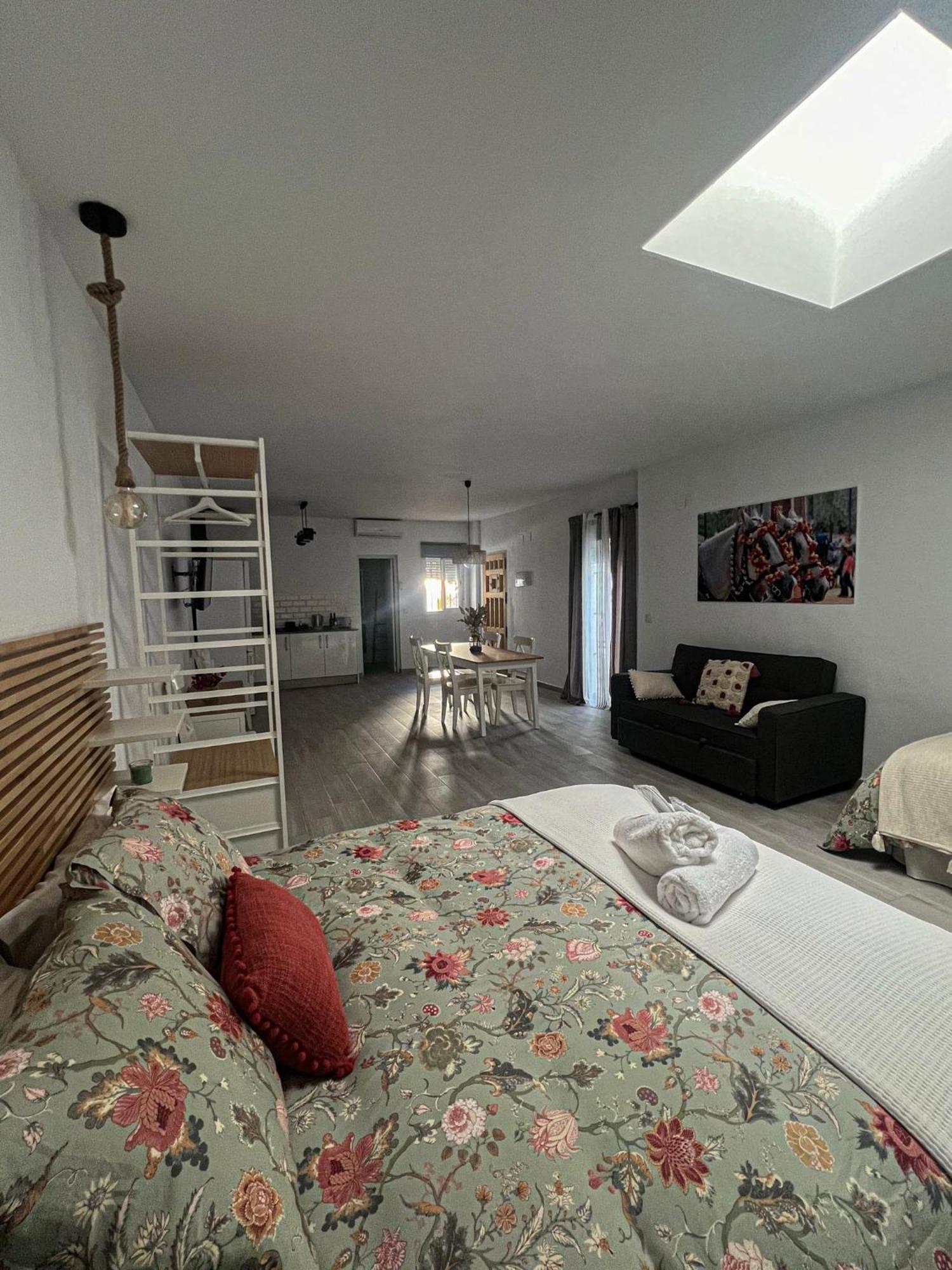 Apartamentos Turisticos A.Parra Jerez de la Frontera Zewnętrze zdjęcie