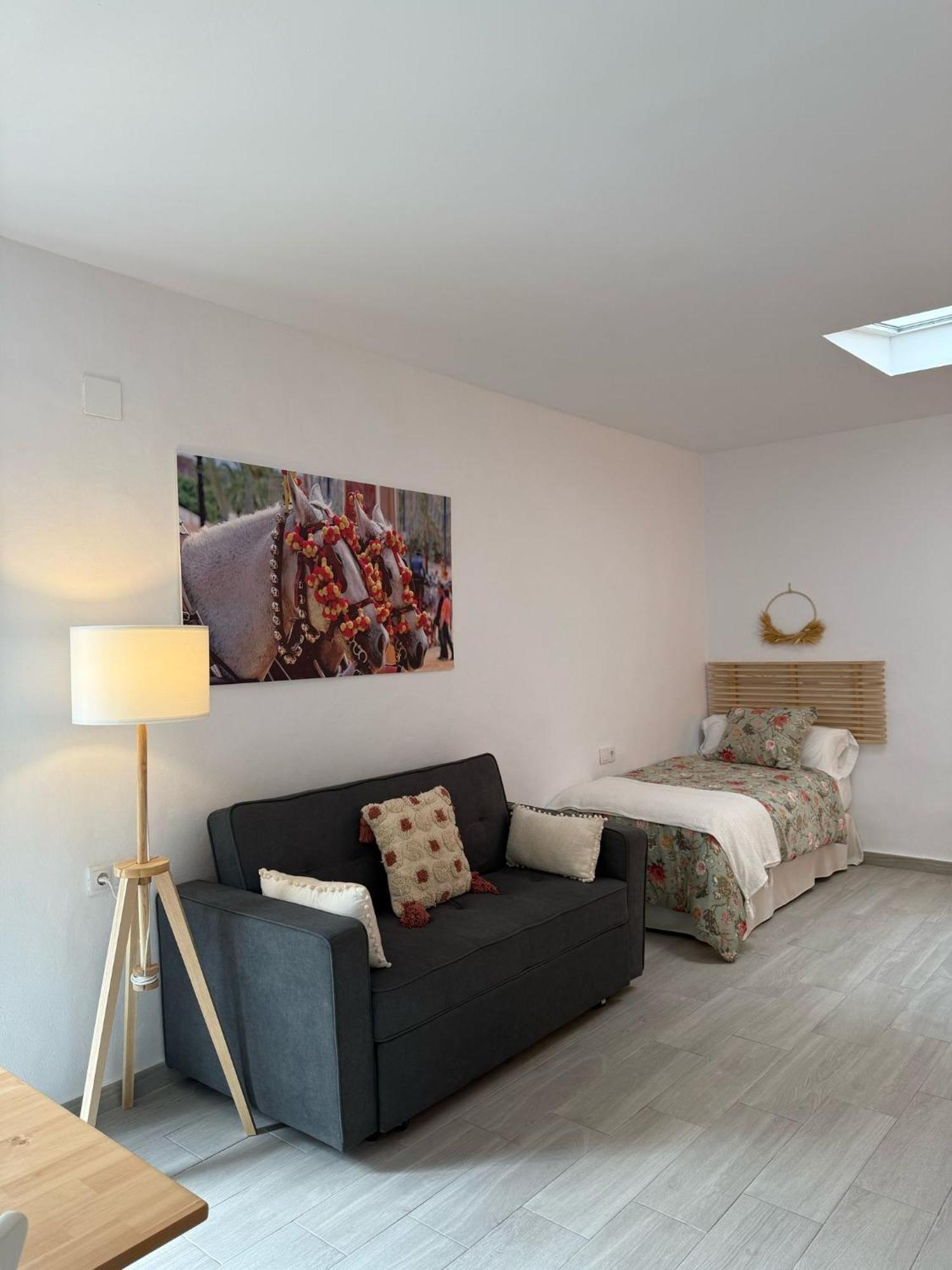 Apartamentos Turisticos A.Parra Jerez de la Frontera Zewnętrze zdjęcie